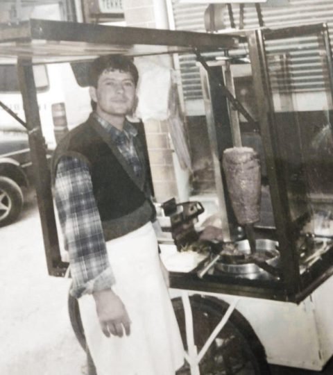 Adnan Usta'nın seyyar yıllarıCumhuriyet Caddesi - Bursa 1994